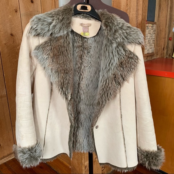 Faux Fur Lined/Suede Ivory Coat - Picture 5 of 8
